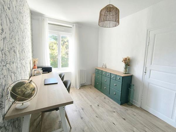 À VENDRE -Maison de bourg au coeur du Lion-d'Angers