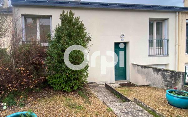 Maison à vendre    5 pièces •  Saumur