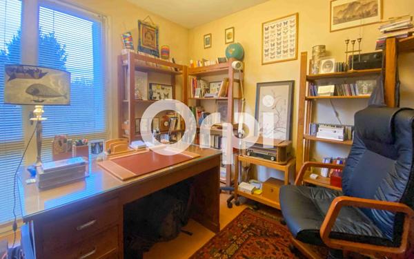 Maison à vendre    5 pièces •  Saumur