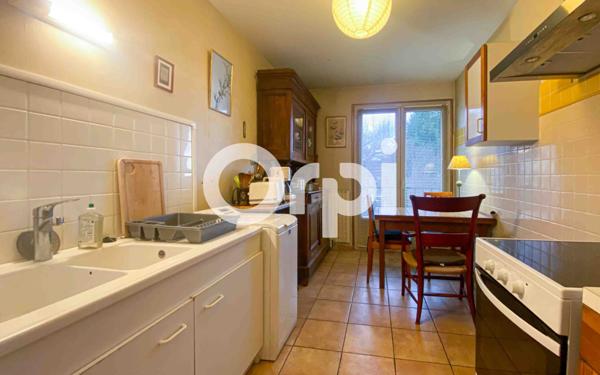 Maison à vendre    5 pièces •  Saumur