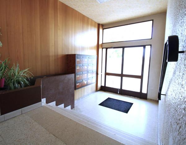 Appartement T3 avec extérieur, parking privatif et cave