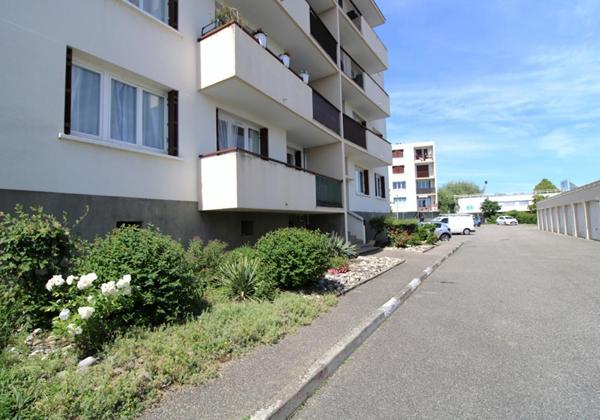 Appartement T3 avec extérieur, parking privatif et cave