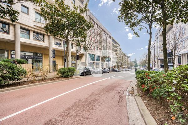 Appartement Rueil Malmaison 3 pièce(s) 69.50 m2 €395 000 ** - Référence 19249