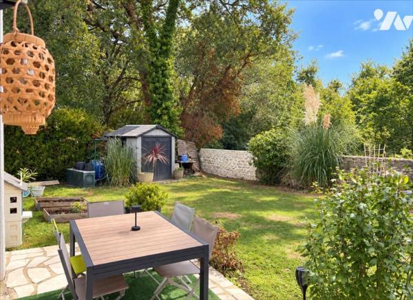 POITIERS (SAINT BENOIT) - QUARTIER CHANTEJEAU - 3 CH - 78 M² - JARDIN - GARAGE