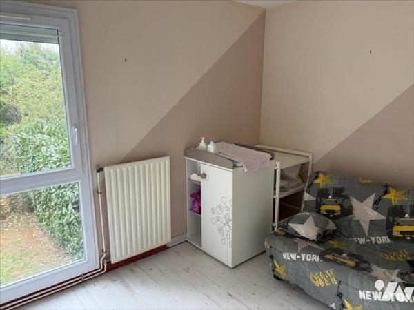 POITIERS (SAINT BENOIT) - QUARTIER CHANTEJEAU - 3 CH - 78 M² - JARDIN - GARAGE