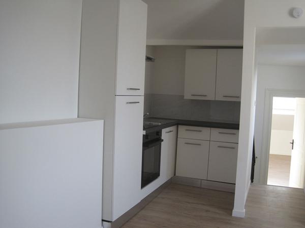 A LOUER APPARTEMENT PROCHE CENTRE VILLE DE ST QUENTIN 02100.