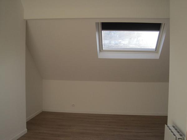 A LOUER APPARTEMENT PROCHE CENTRE VILLE DE ST QUENTIN 02100.