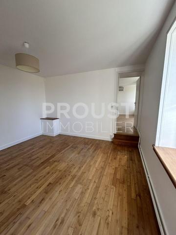 Maison en pierre niort quartier souché de 140 m² avec jardin et garage
