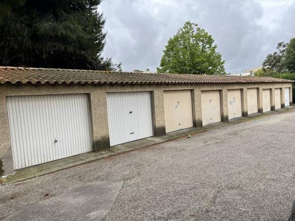 Appartement à louer |                                        Béziers |                                        3 pièces  | 85 m²