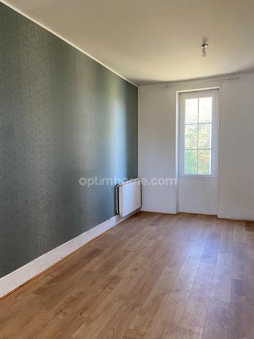 Ruelle. Maison 210 m² avec studio indépendant