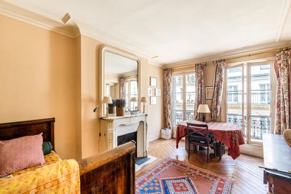 Appartement Paris 6 e - MAYET / CHERCHE-MIDI