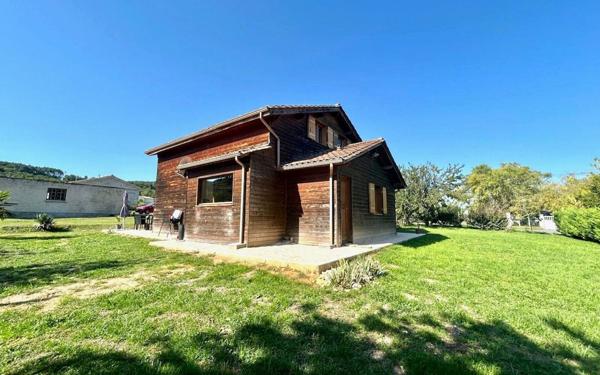 Maison à louer    5 pièces •  Razac-sur-l'Isle