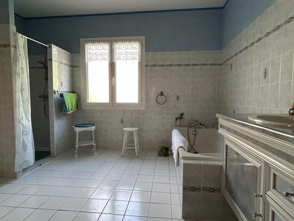 Maison - 6 pièces - 133 m²