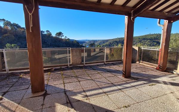 Maison à vendre    5 pièces •  Esparron-de-Verdon