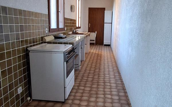 Maison à vendre    5 pièces •  Esparron-de-Verdon