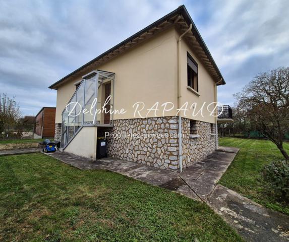 Maison Arcisses 3 pièces 63 m2 à 2 pas des commodités