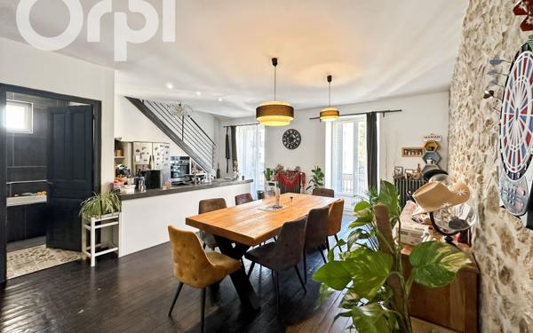 Appartement à vendre    4 pièces • 108 m2 Vals-les-Bains