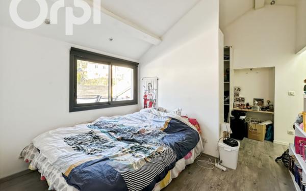 Appartement à vendre    4 pièces • 108 m2 Vals-les-Bains