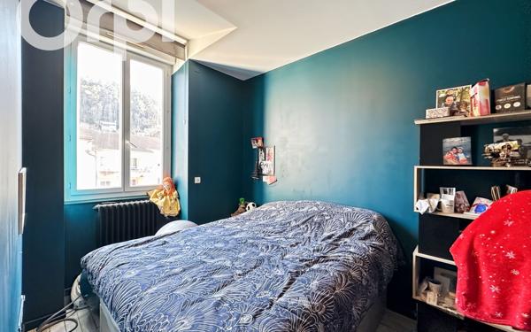 Appartement à vendre    4 pièces • 108 m2 Vals-les-Bains