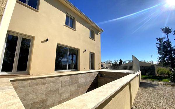 Maison à vendre    5 pièces •  Loriol-du-Comtat