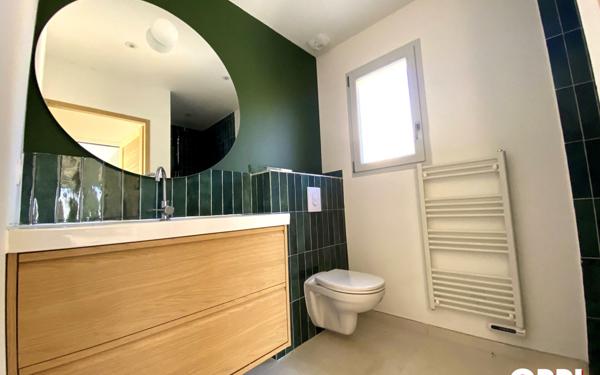 Maison à vendre    5 pièces •  Loriol-du-Comtat