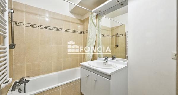 À vendre Studio 29.22 m² - Saint-cyr-l'école 78210