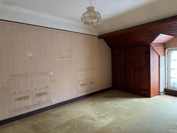 Maison de ville à vendre à Châteauroux dans l'Indre (36000), ref : JA/706