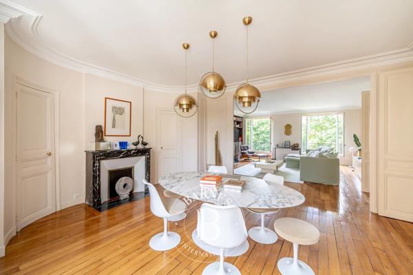 Neuilly-sur-Seine, Appartement 4 Chambres -  190 m² à vendre