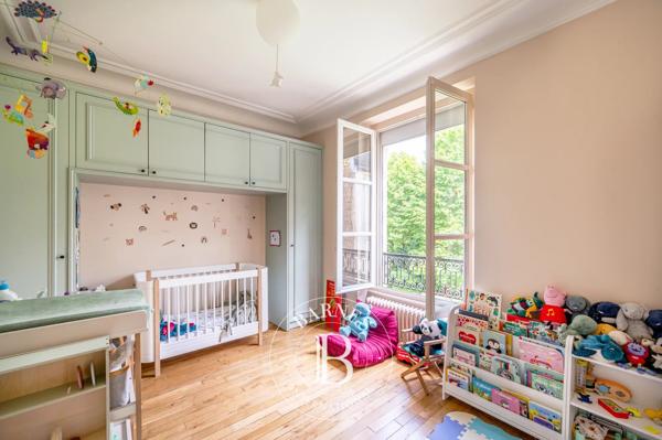 Neuilly-sur-Seine, Appartement 4 Chambres -  190 m² à vendre
