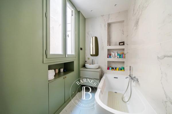 Neuilly-sur-Seine, Appartement 4 Chambres -  190 m² à vendre