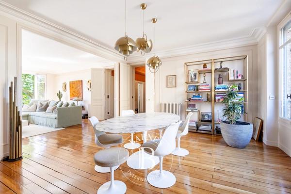 Neuilly-sur-Seine, Appartement 4 Chambres -  190 m² à vendre