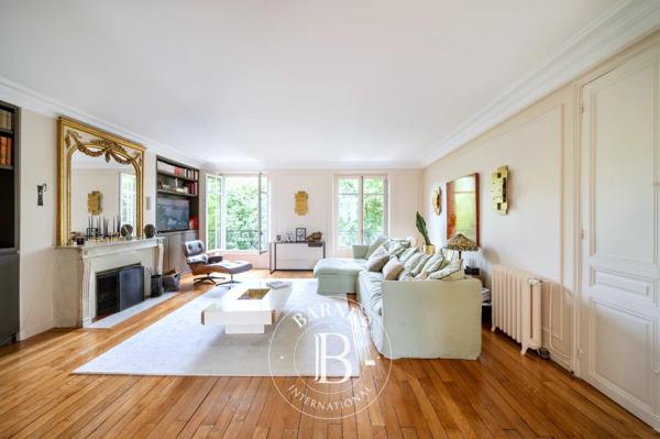 Neuilly-sur-Seine, Appartement 4 Chambres -  190 m² à vendre