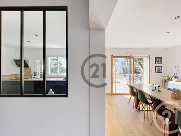 Maison à vendre  6 pièces - 154,09 m 2   GUERANDE  - 44