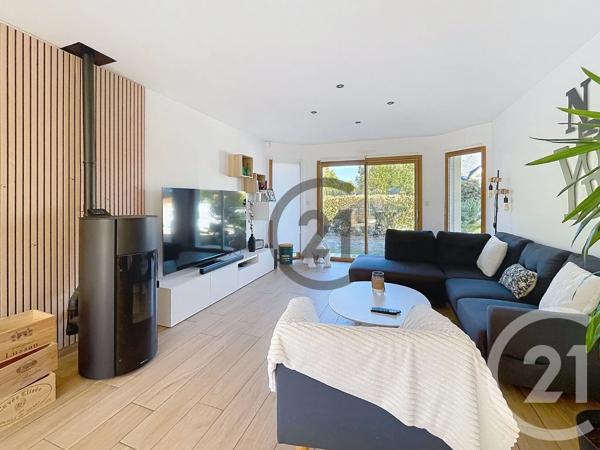 Maison à vendre  6 pièces - 154,09 m 2   GUERANDE  - 44
