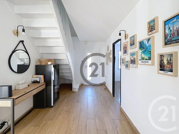 Maison à vendre  6 pièces - 154,09 m 2   GUERANDE  - 44