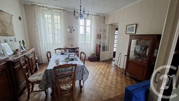 Maison à vendre  5 pièces - 105 m 2   RUELLE SUR TOUVRE  - 16