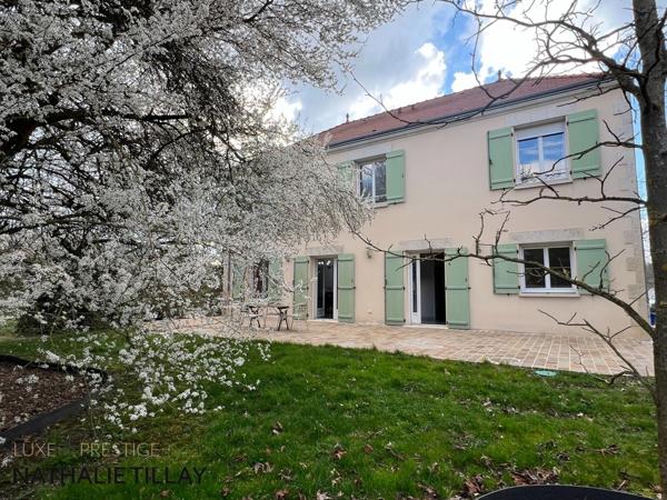 SAINT JEAN DE BRAYE, limite Boigny, PROCHE ORLEANS, à vendre maison de 309 m², jardin paysager, piscine, pool house, parcelle 2 748 m²