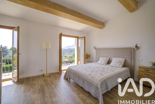 Maison à vendre 6 pièces 160 m² Vence