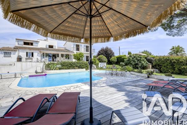 Maison à vendre 6 pièces 160 m² Vence