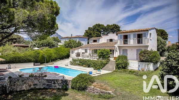 Maison à vendre 6 pièces 160 m² Vence