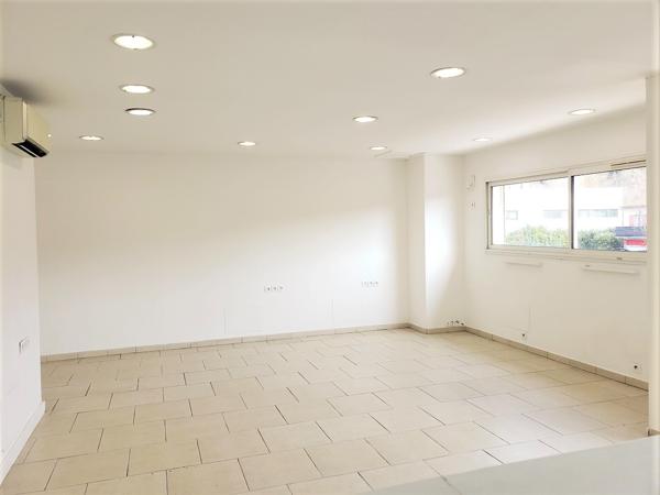 Local commercial La Colle-sur-loup 52 m2