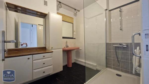 Appartement à louer 3 pièces 82.62m² Le Havre (76620)