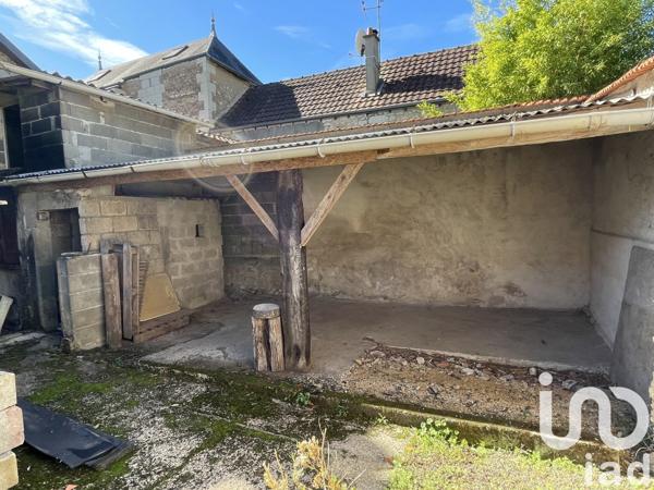 Maison 4 pièces de 127 m² à Naintré (86530)