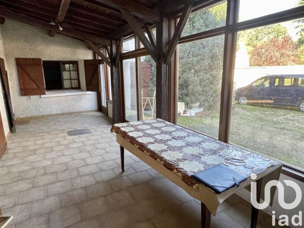 Maison 4 pièces de 127 m² à Naintré (86530)