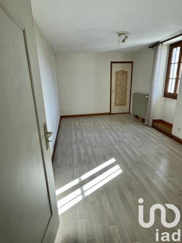 Maison 4 pièces de 127 m² à Naintré (86530)
