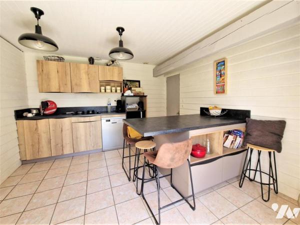 SAINT PERE EN RETZ, beaucoup de potentiel pour cette longère avec dépendances