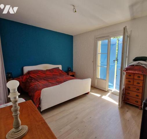 SAINT PERE EN RETZ, beaucoup de potentiel pour cette longère avec dépendances