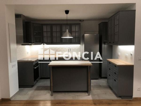 Location Appartement 3 pièces 71.1 m² - 3 RUE BALESCHOUX Tours 37000