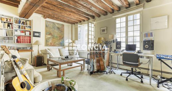À vendre Appartement 6 pièces 112.45 m² - Paris 75004