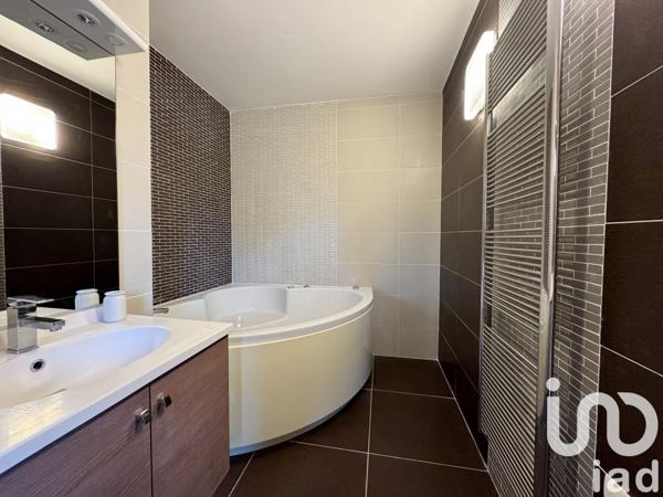 Appartement à vendre 4 pièces 99 m² Billère